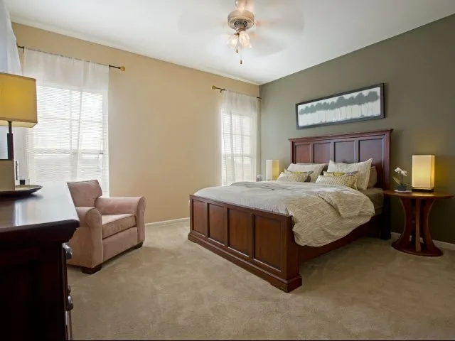 entry garden of Grand Reserve of Naperville Apartments