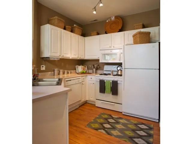 entry garden of Grand Reserve of Naperville Apartments