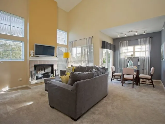 entry garden of Grand Reserve of Naperville Apartments