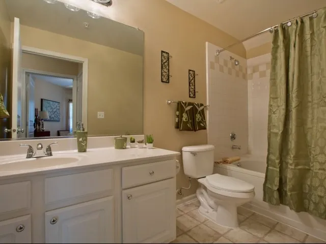 entry garden of Grand Reserve of Naperville Apartments