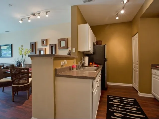 entry garden of Grand Reserve of Naperville Apartments