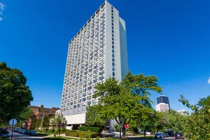 5100 N Marine Apartments