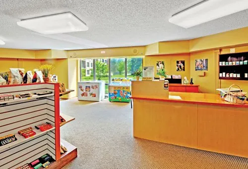 Elm Creek Townhomes and Apartments