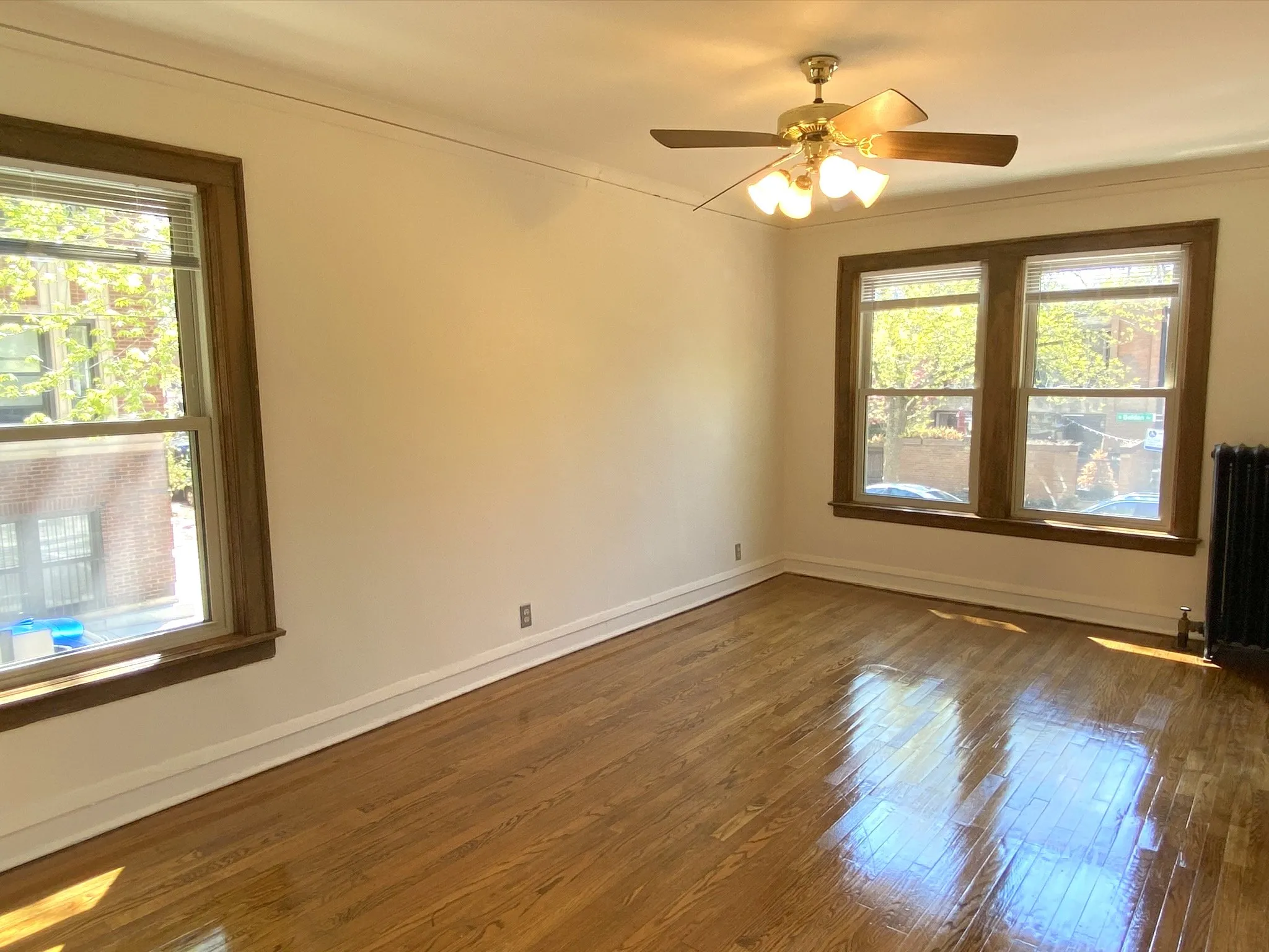 520 West Belden Apartments