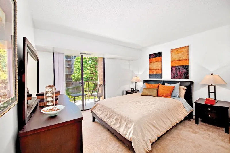 Elm Creek Townhomes and Apartments