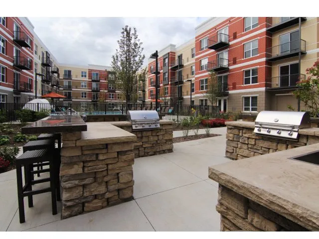 exterior of Arboretum Apartments in Lisle, IL