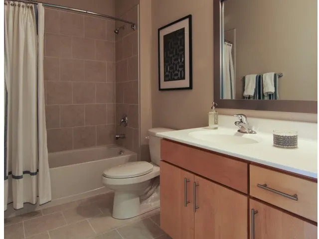 exterior of Arboretum Apartments in Lisle, IL