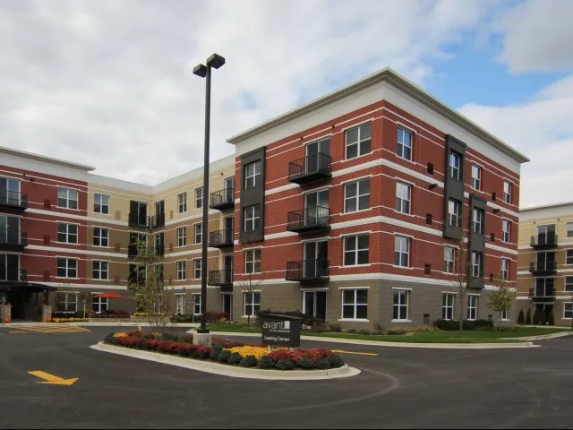 exterior of Arboretum Apartments in Lisle, IL