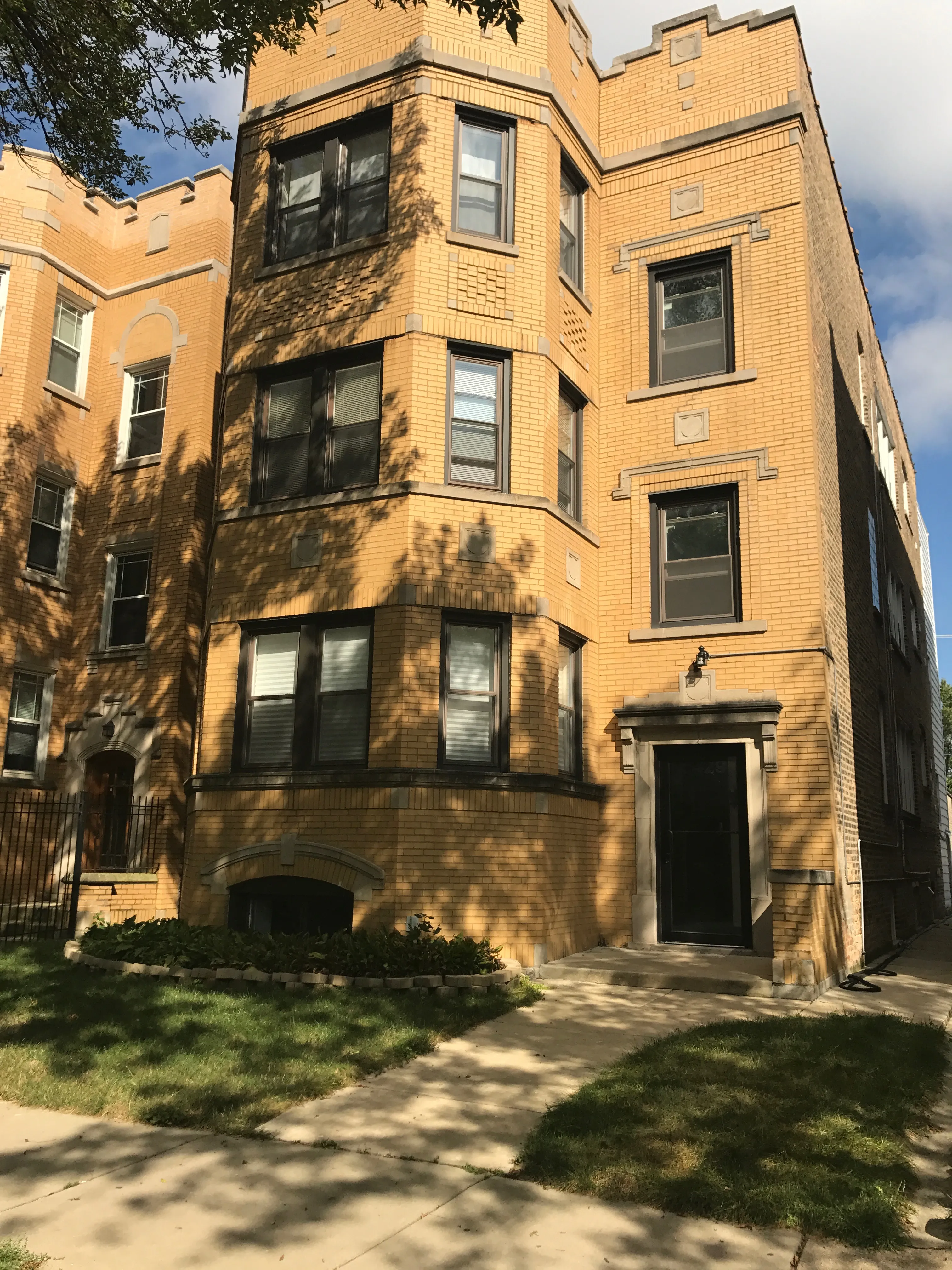 5429 N CAMPBELL AVE 60625-unit#2-Chicago-IL