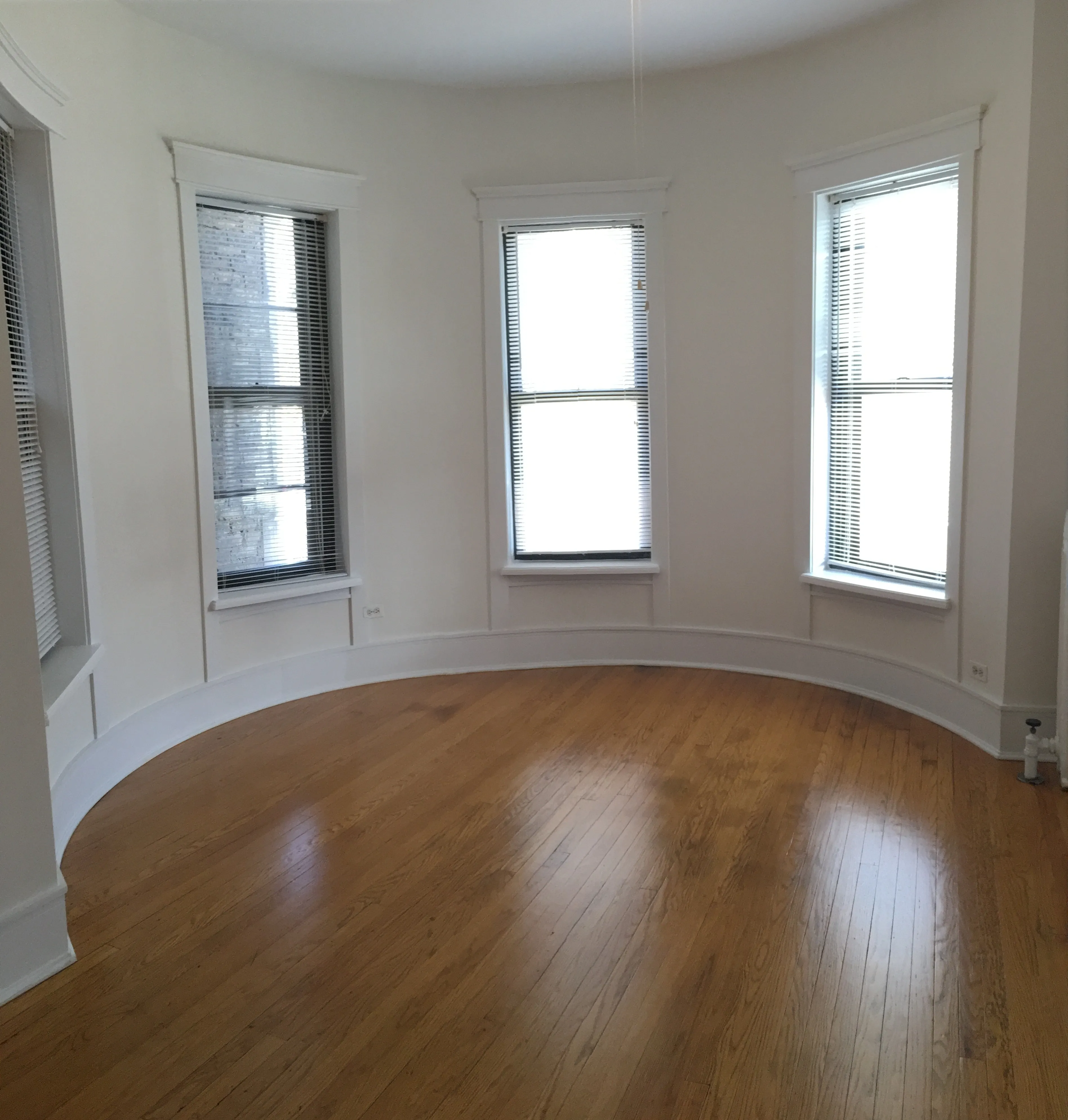 5700 N WINTHROP AVE 60660-5700-unit#01-Chicago-IL