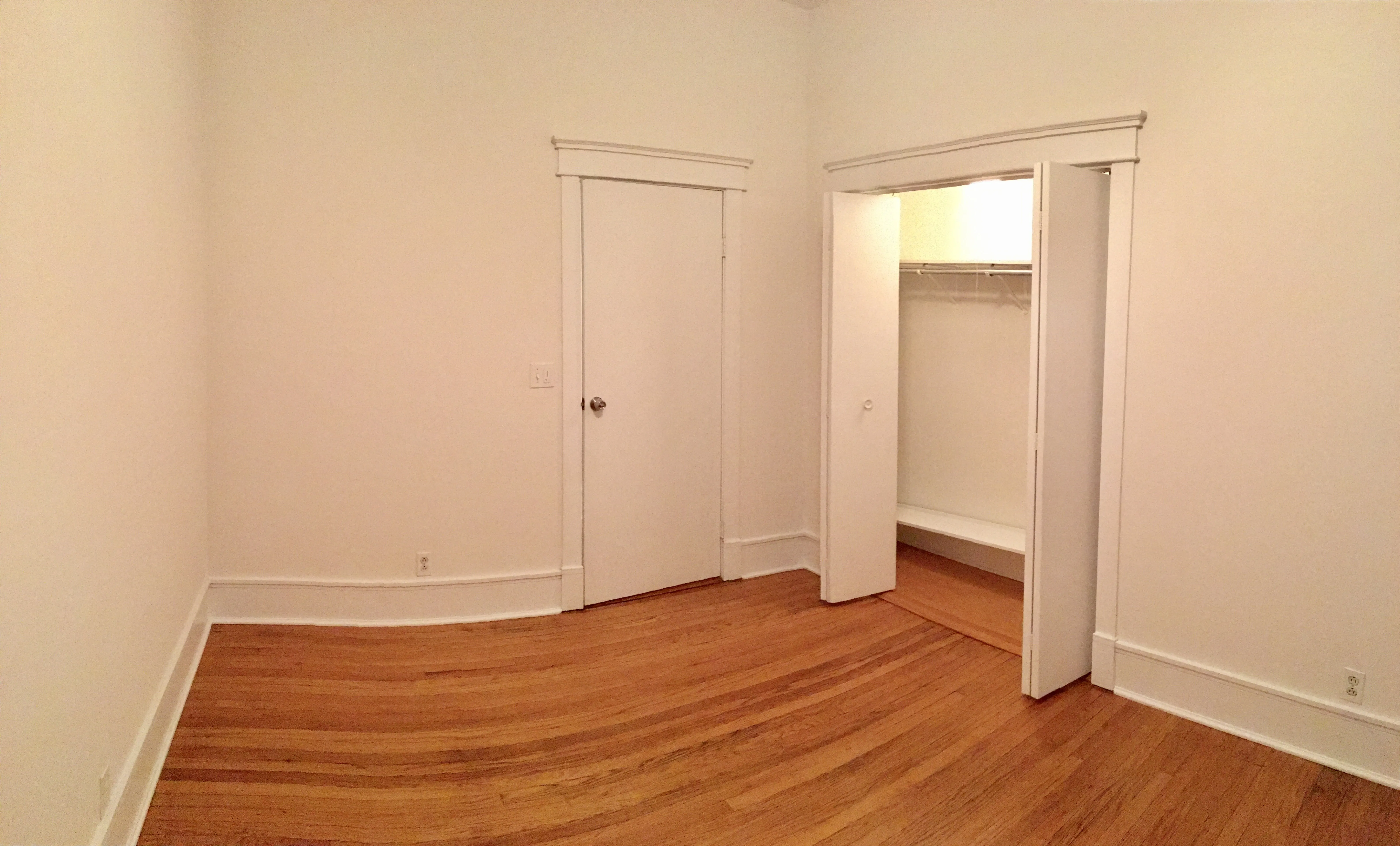 5700 N WINTHROP AVE 60660-5700-unit#01-Chicago-IL