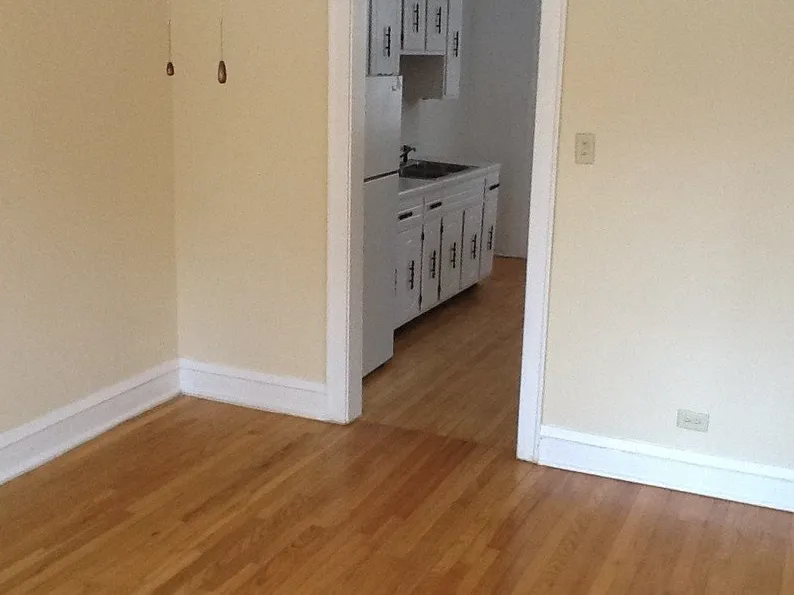 entry lobby wood door of Chase Manor Apartments