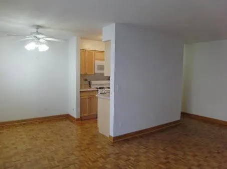 2930 North Pine Grove Apartments