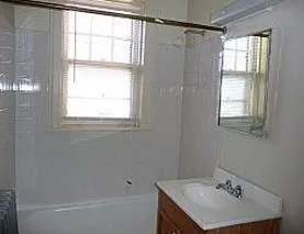 6171 N Winchester Apartments