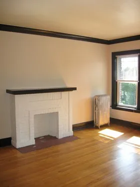 Racine Waveland Apartments