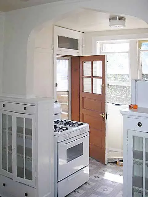 6541-53 N Francisco Apartments