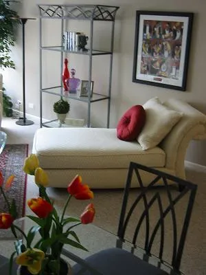 front of Maple Grove Apartments in Evanston IL