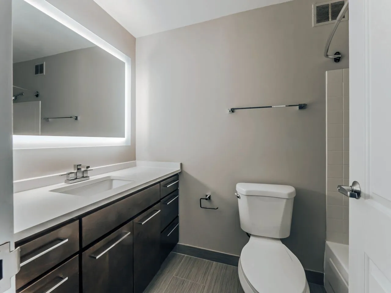 2nd Bathroom at 420 E Ohio Apartments in Streeterville Chicago