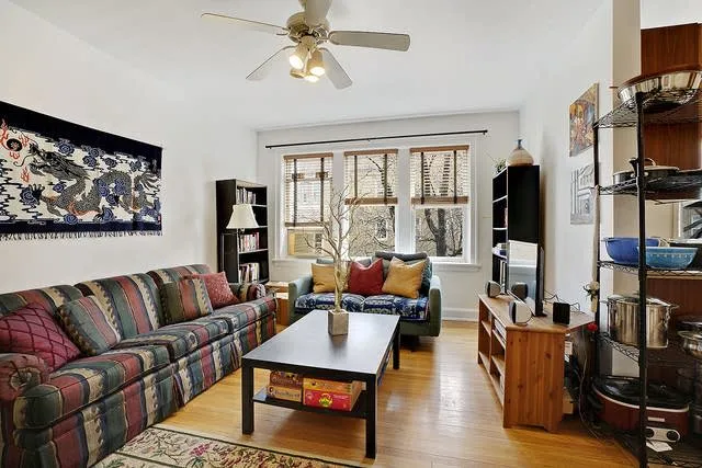 1435 W PRATT BLVD 60626-unit#2-Chicago-IL