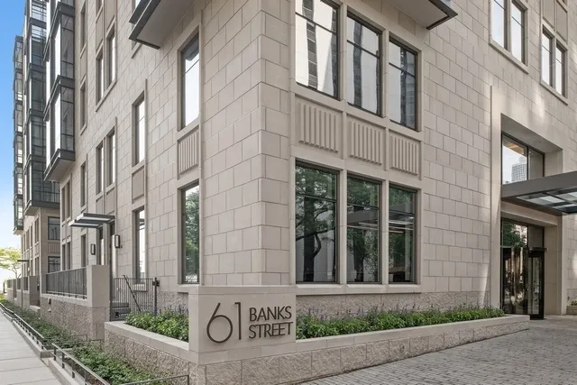 61 East Banks Apartments