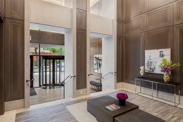 61 East Banks Apartments