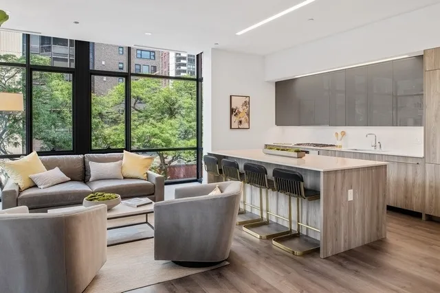 61 East Banks Apartments