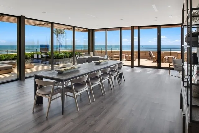 61 East Banks Apartments