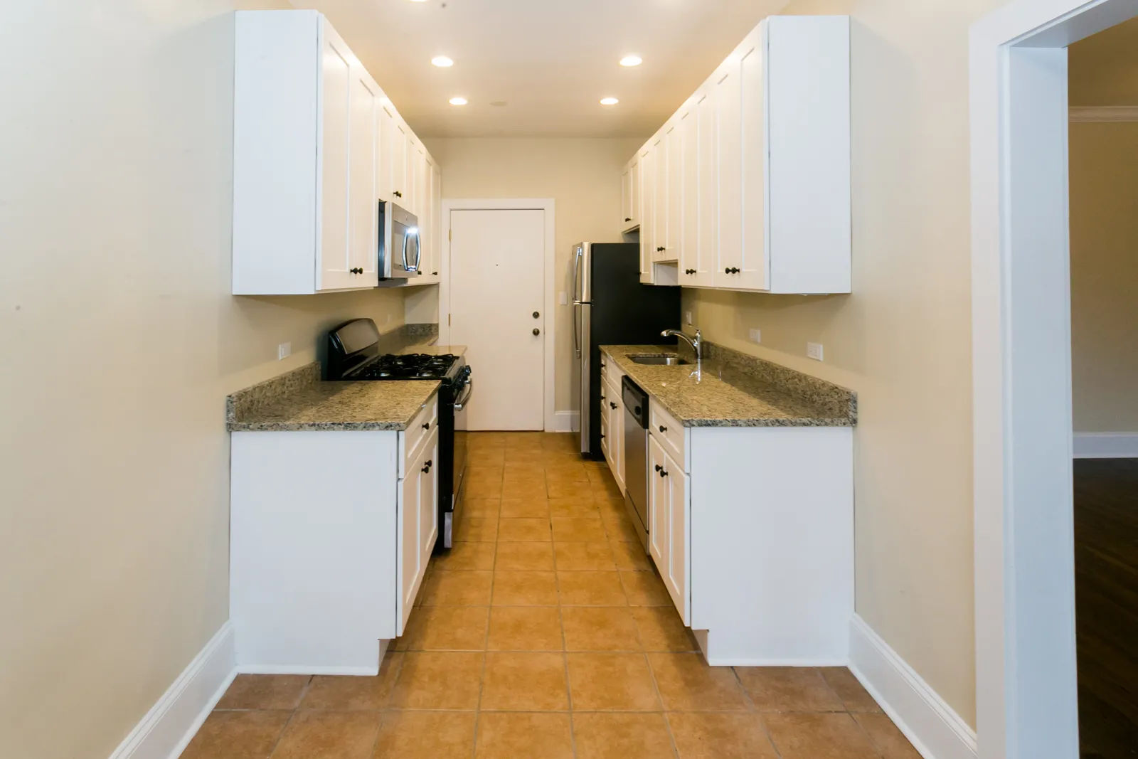 1360-1364 E. 52nd Street Apartments