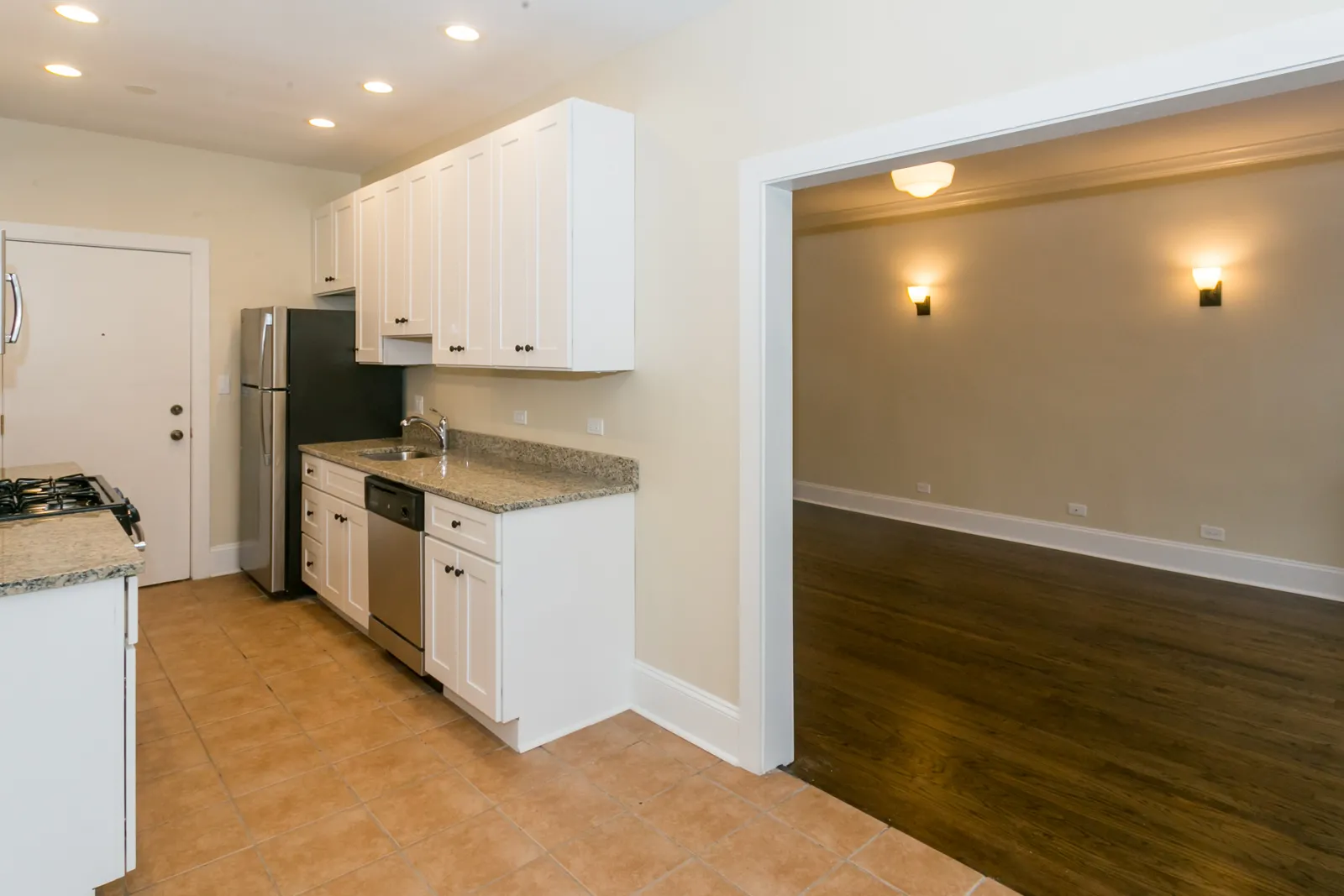 1360-1364 E. 52nd Street Apartments