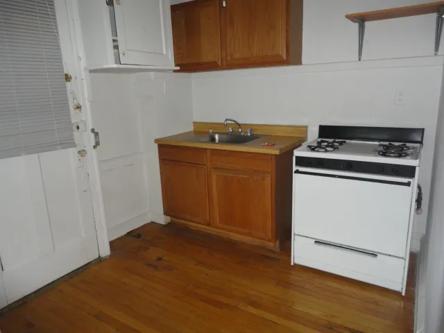 Wilson & Winchester Apartments