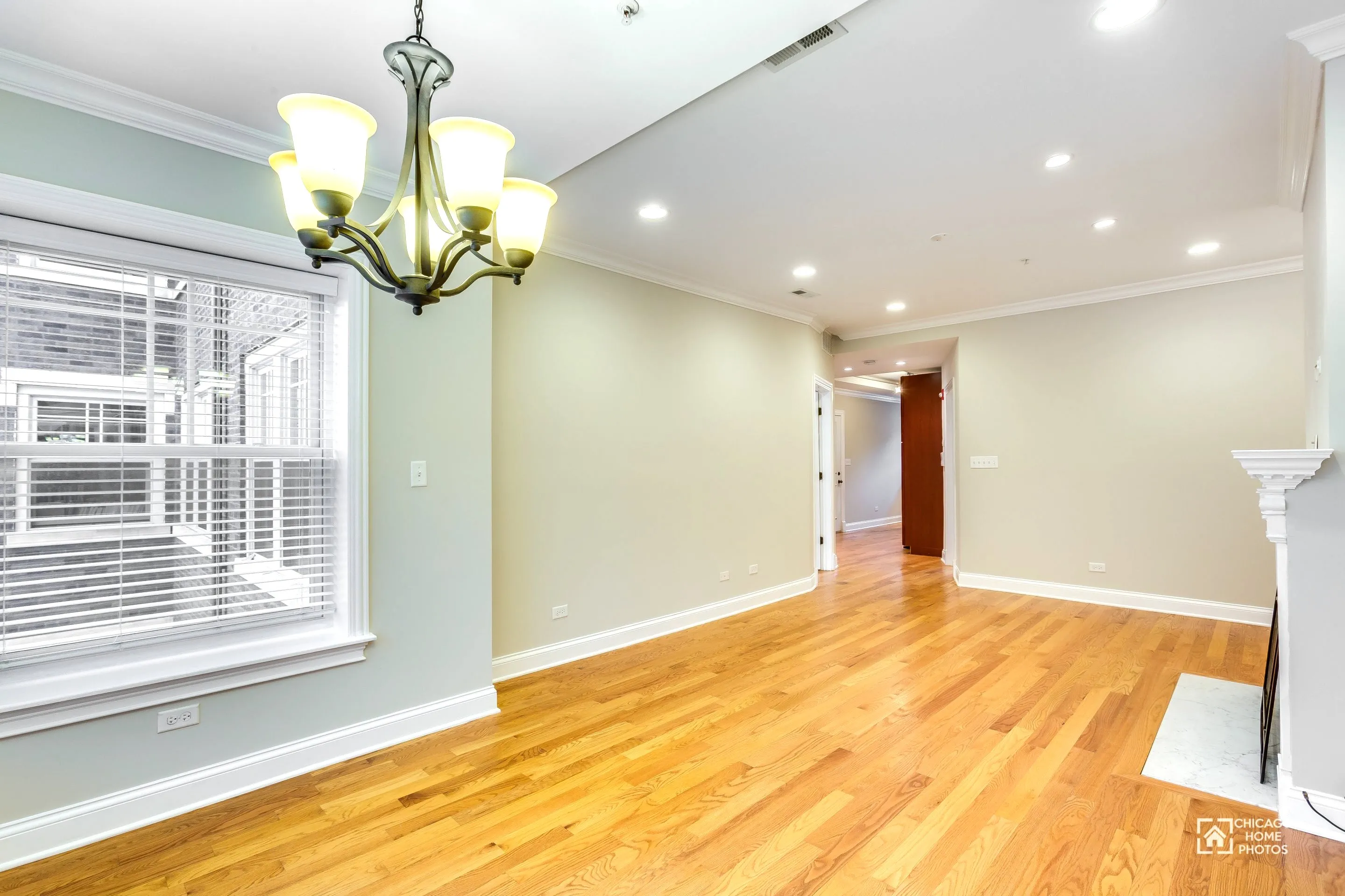 632-640 Hinman Apartments