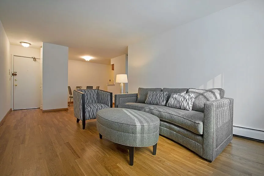 Sheridan Shores Apartments