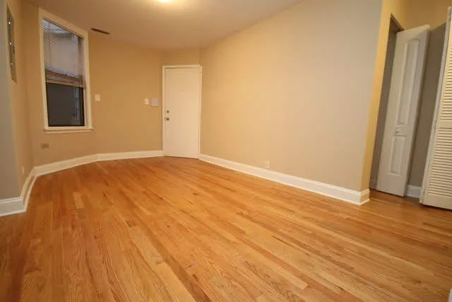 1819 Belmont Apartments