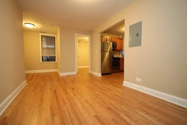 1819 Belmont Apartments