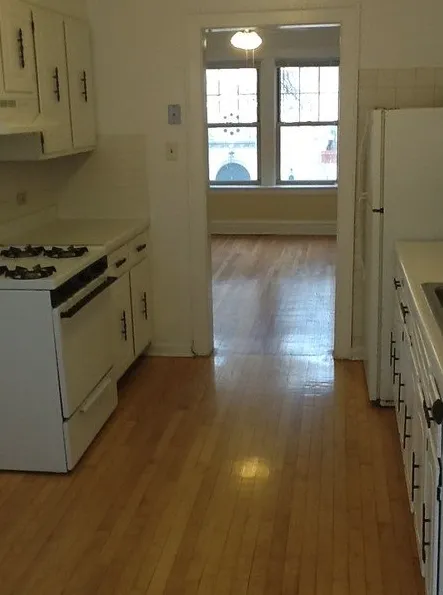 entry lobby wood door of Chase Manor Apartments