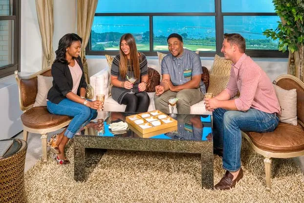 living room with lake view at Eleven Thirty Apartments in the South Loop
