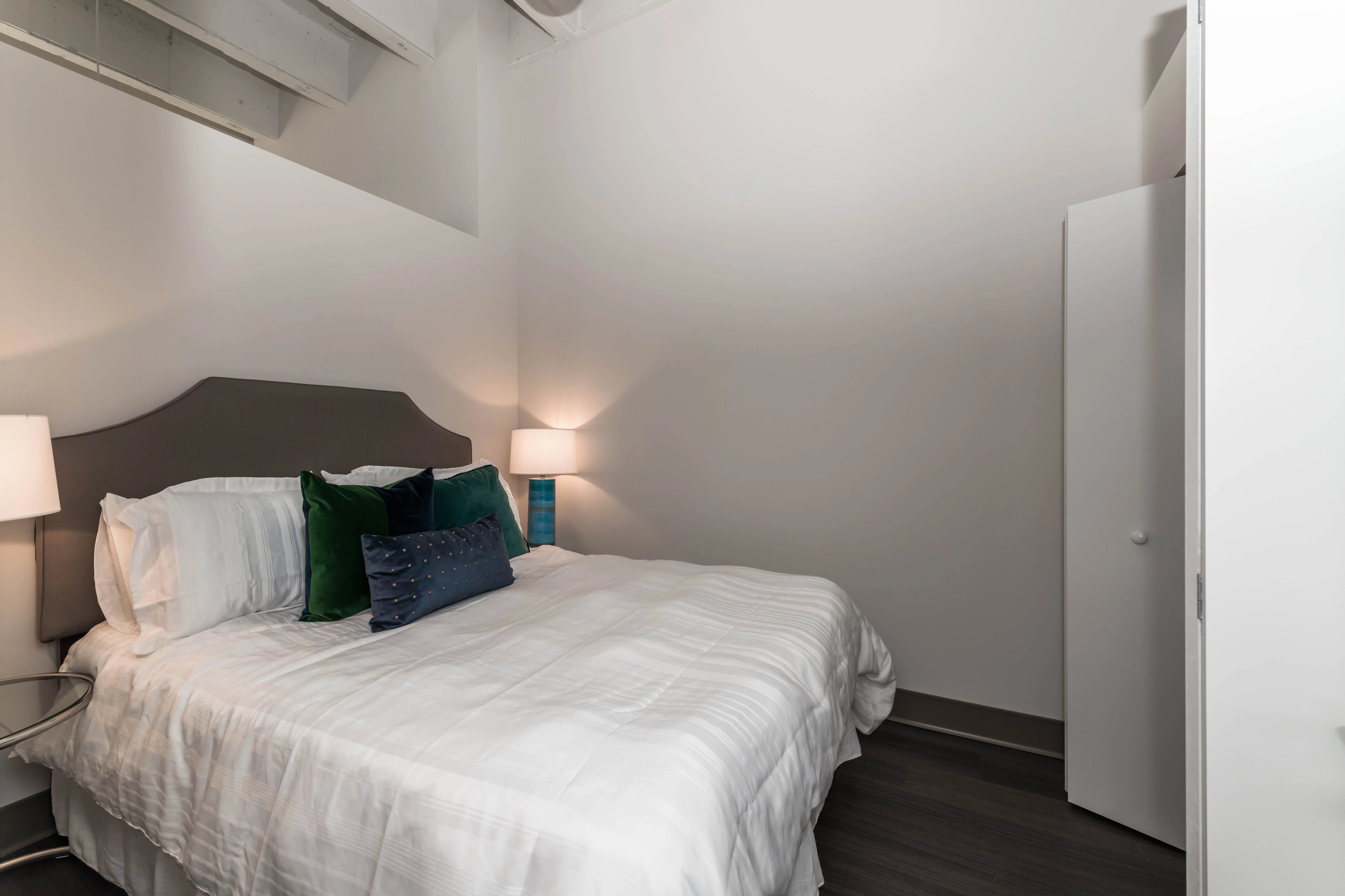 820 South Apartments offers Brand-New Kitchens with GE Appliances