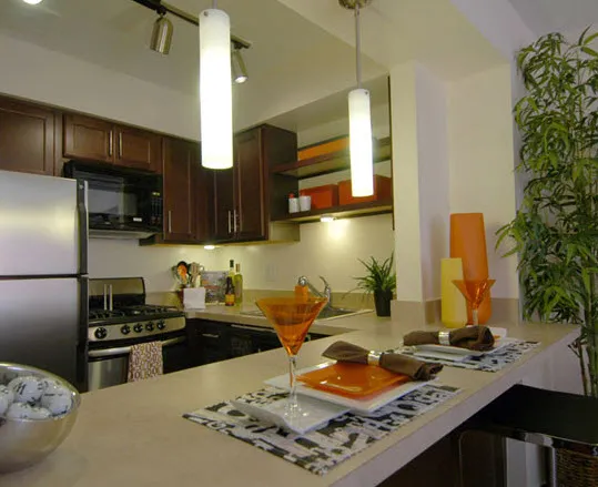 elevation of Reside 707 Apartments in Lakeview Chicago