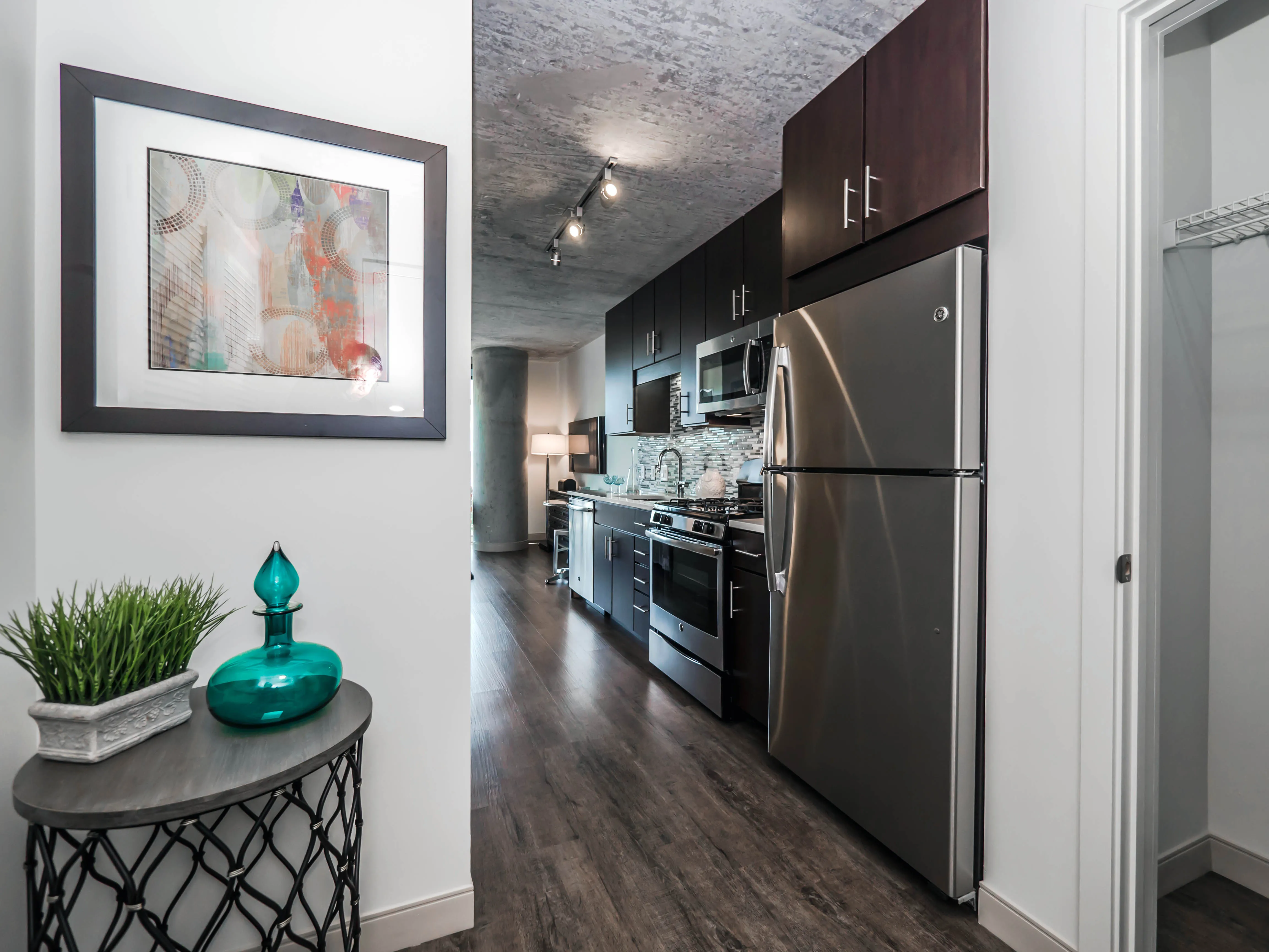 kitchen in model unit at Gateway West Loop Apartments in Chicago