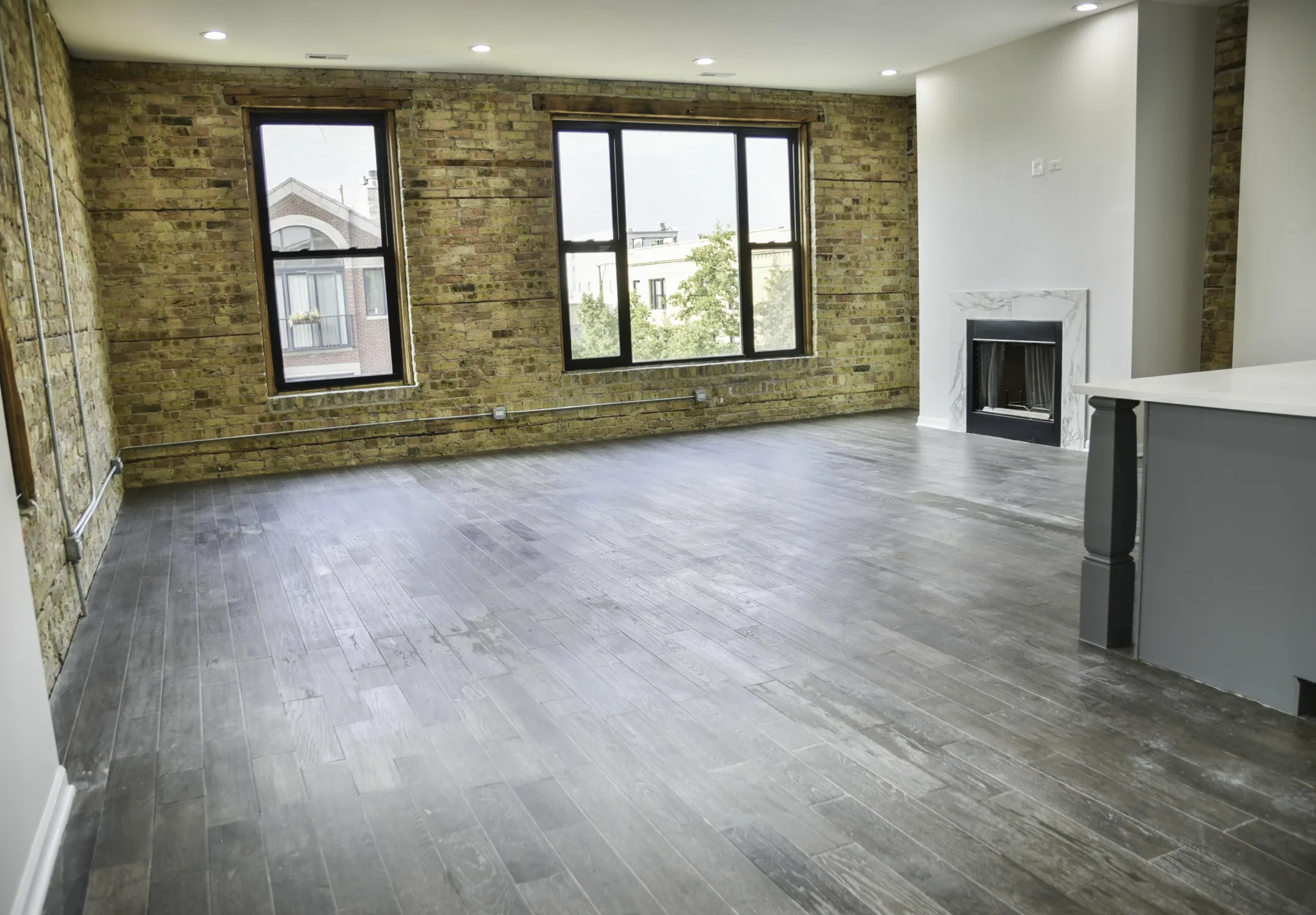 2701 West Thomas Apartments