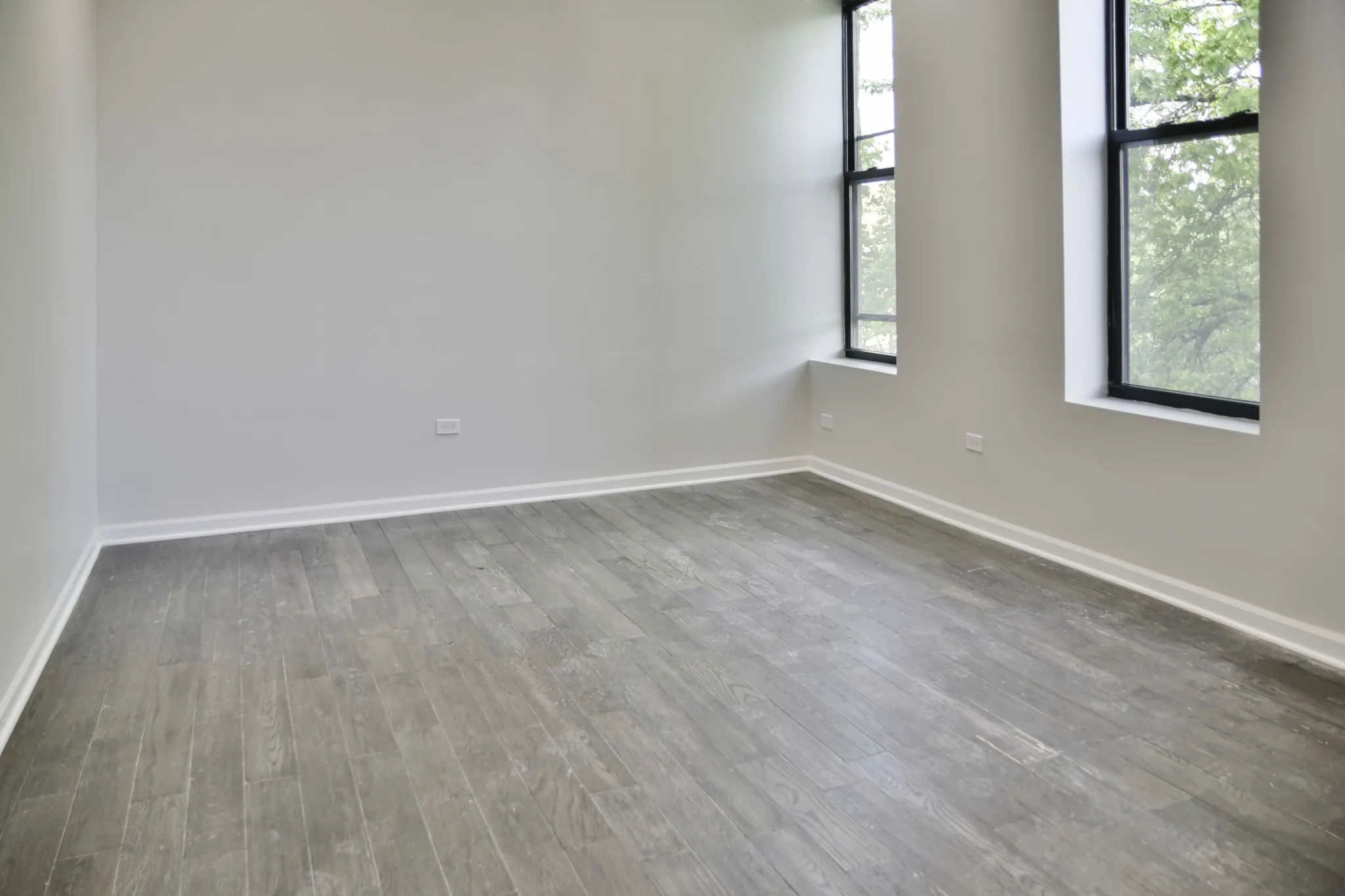 2701 West Thomas Apartments