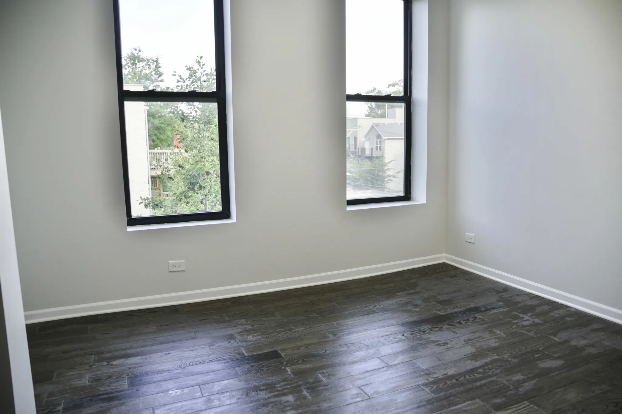 2701 West Thomas Apartments