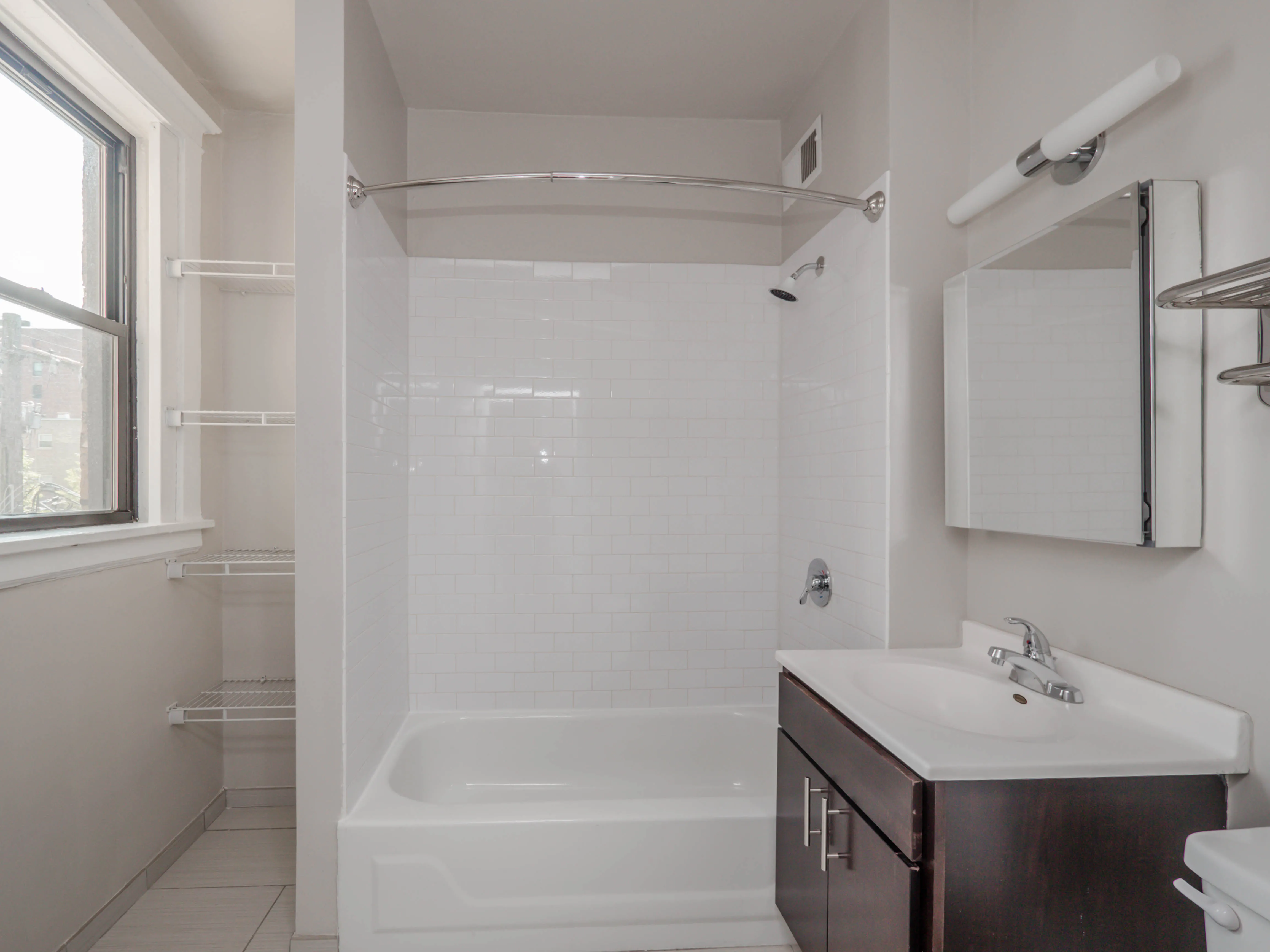 Reside on Irving Park Apartments