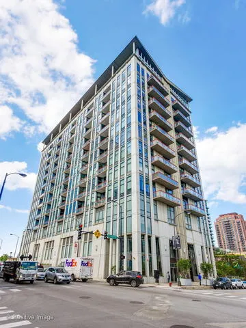 740 W FULTON ST 60661-740 W Fulton-Chicago-IL