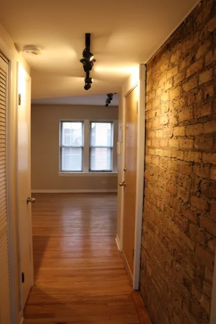 One Door West Apartments