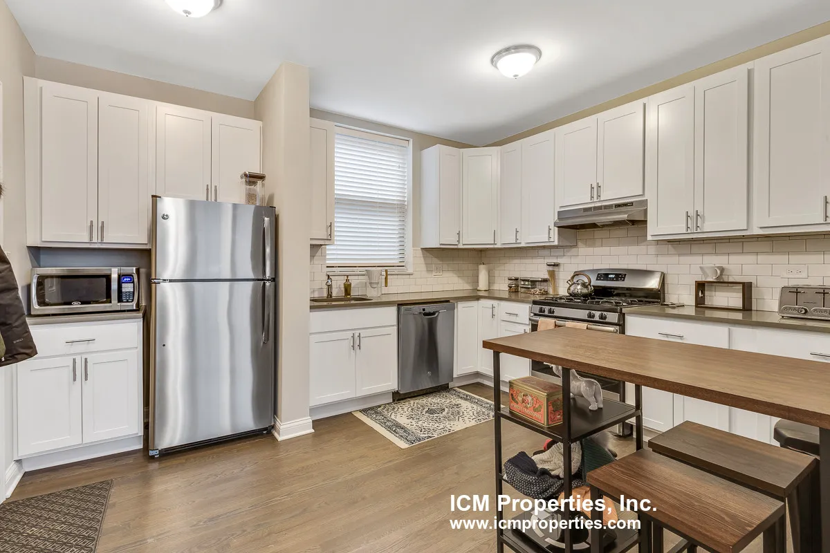 3933 N KEELER AVE 60641-unit#01-E-Chicago-IL