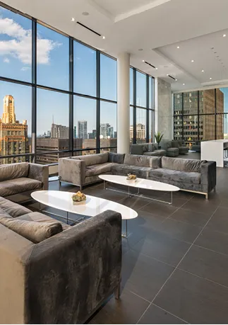 sky lounge at 73 East Lake Apartments in the Chicago Loop