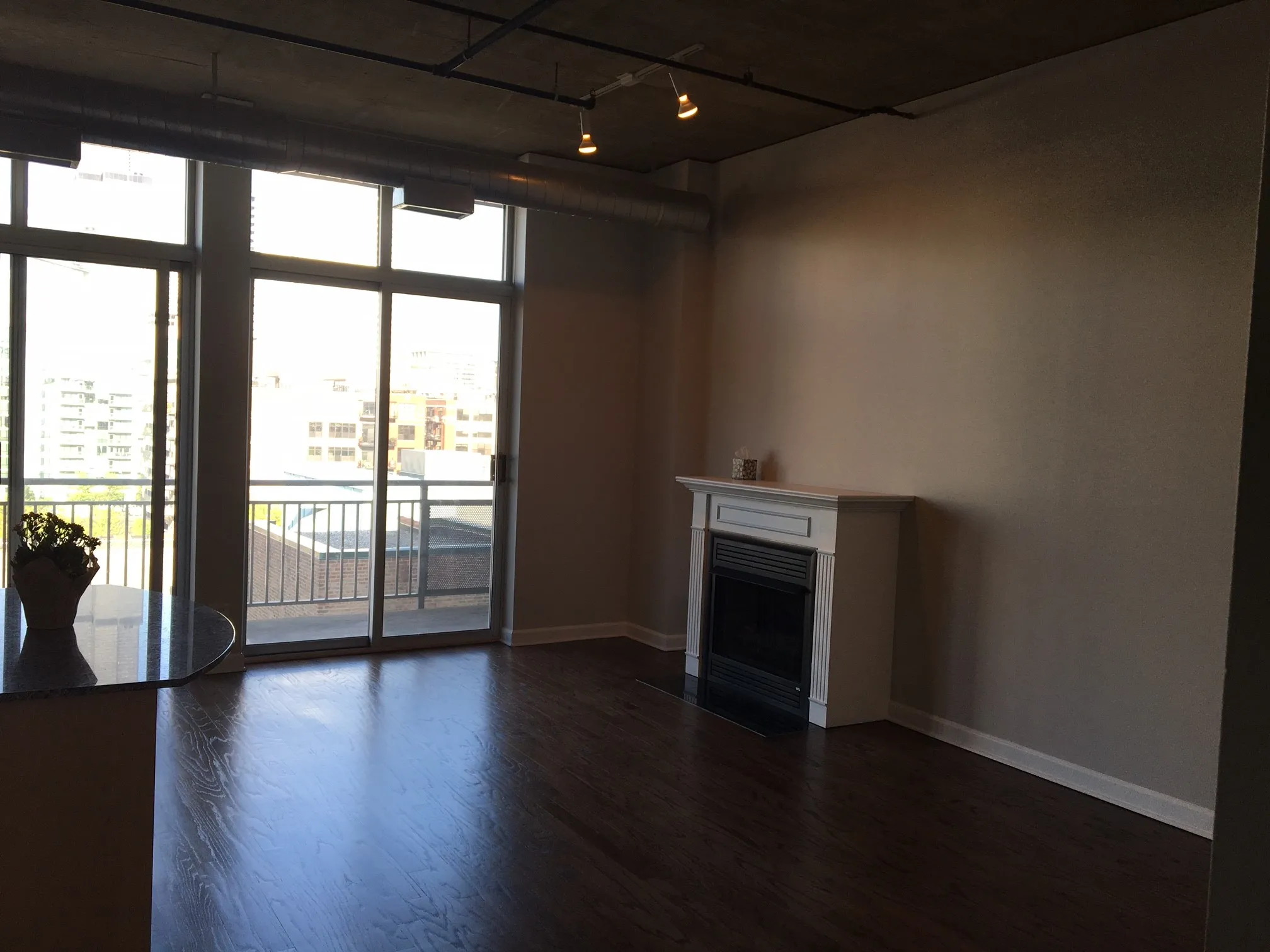 111 S MORGAN ST 60607-unit#822-Chicago-IL