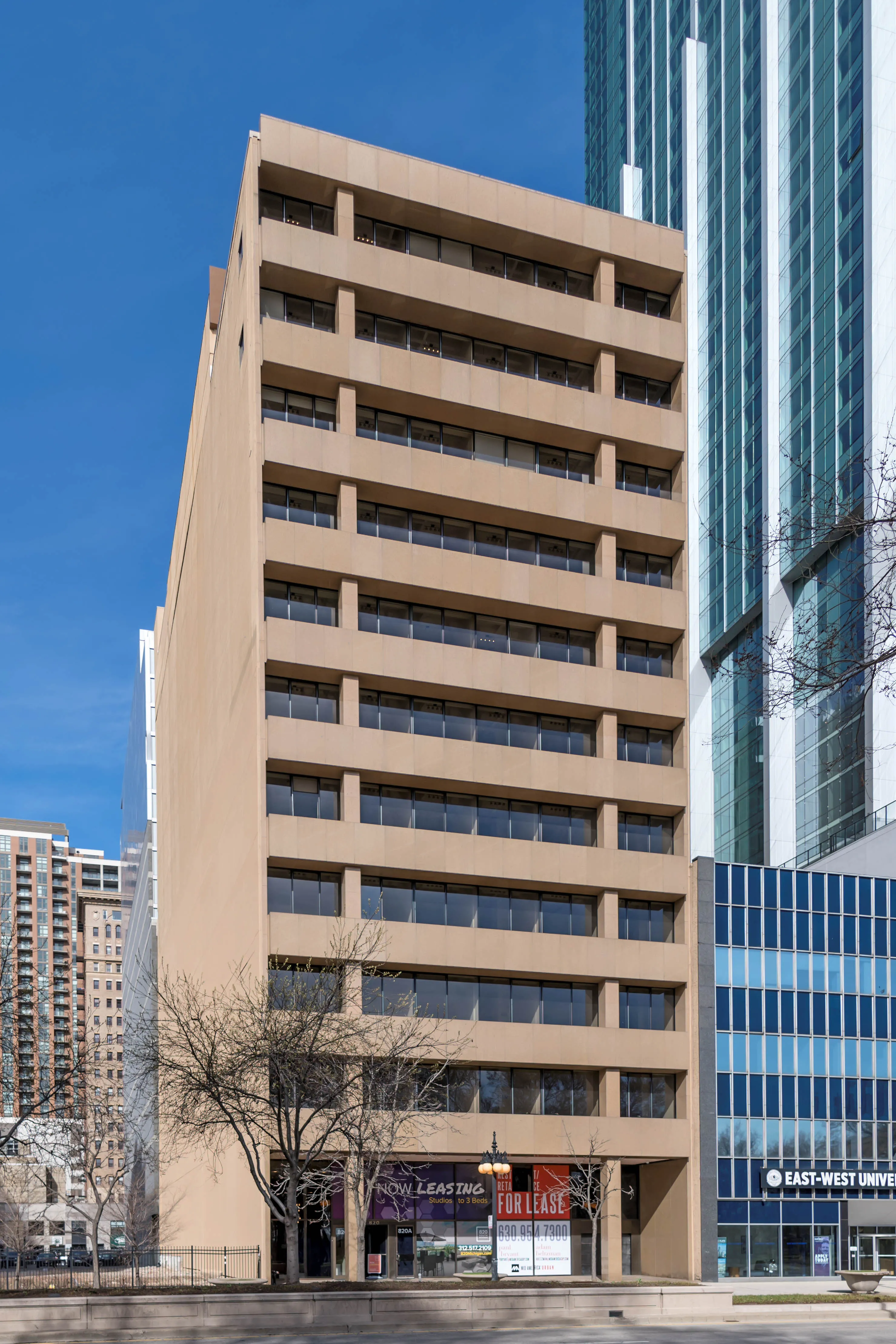 820 South Apartments offers Brand-New Kitchens with GE Appliances