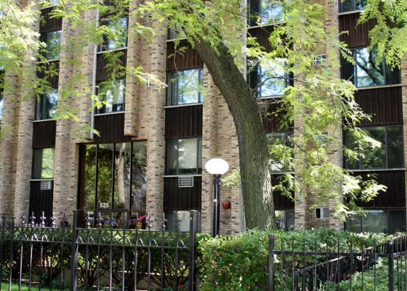 525 West Deming Apartments for Rent Chicago Domu